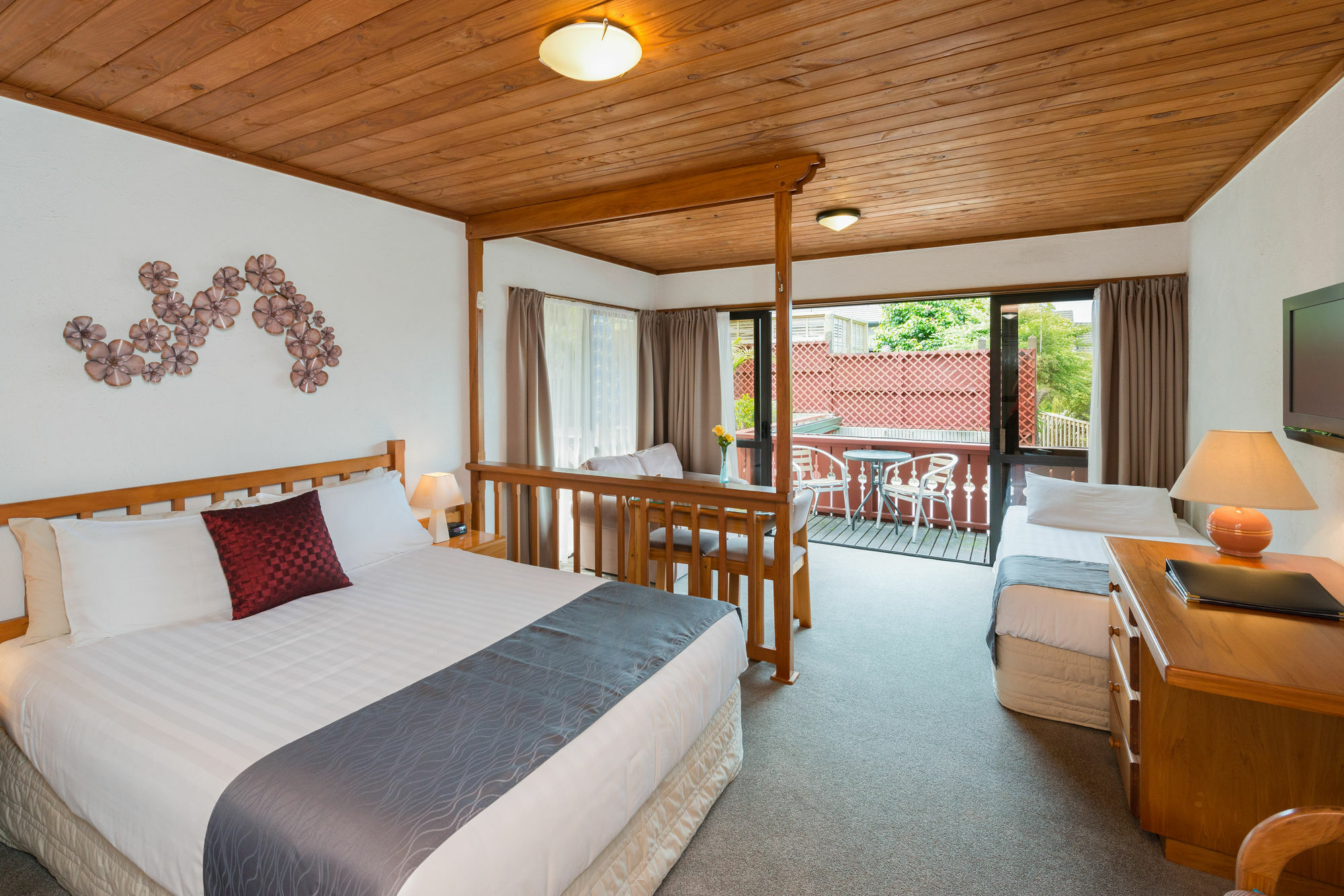 Swiss Chalet Lodge Motel Paihia Zewnętrze zdjęcie